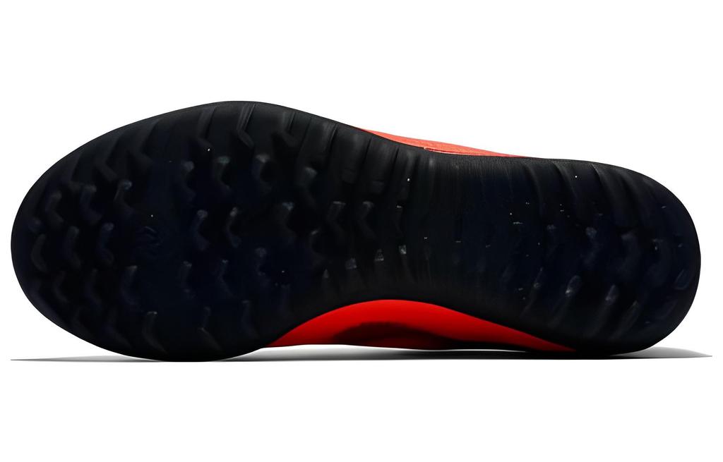 Nike Mercurial Vapor 12 Club Turf Slip Resistant Cushioning Low top Kids' Soccer Shoes Orange Black Kids' AH7355-810