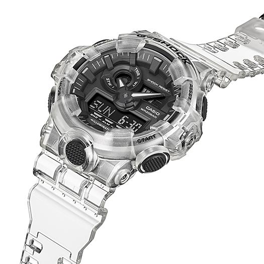 Casio Erkek Reçine 200M Suya Dayanıklı Analog Darbeye Dayanıklı Kuvars Saat GA-700SKE-7A
