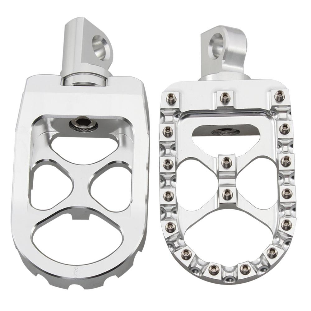 Motorcycle Black/Silver 1 Pair Foot Pegs  Aluminum Alloy & Stainless Steel For Harley-Davidson 2018-2019 CVO Road Glide FLTRXSE