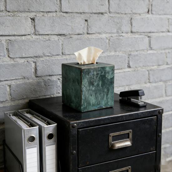 Xiaobudian Quadratische Taschentuchbox, Distressed Eisenkunst Aufbewahrungs-Leichtluxus-Halter für Wohnzimmer Arbeitszimmer Teeraum, Rostfeste Boxabdeckung