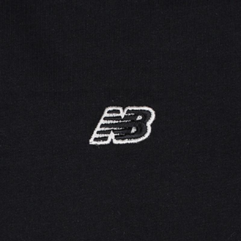 New Balance EssenTial Small Logo T shirT Nbneg21203