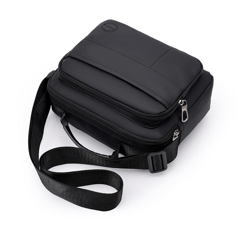 Men's Business Document Bag Lightweight Large Capacity Multi-Compartment Crossbody Bag Commuter Shoulder Bag