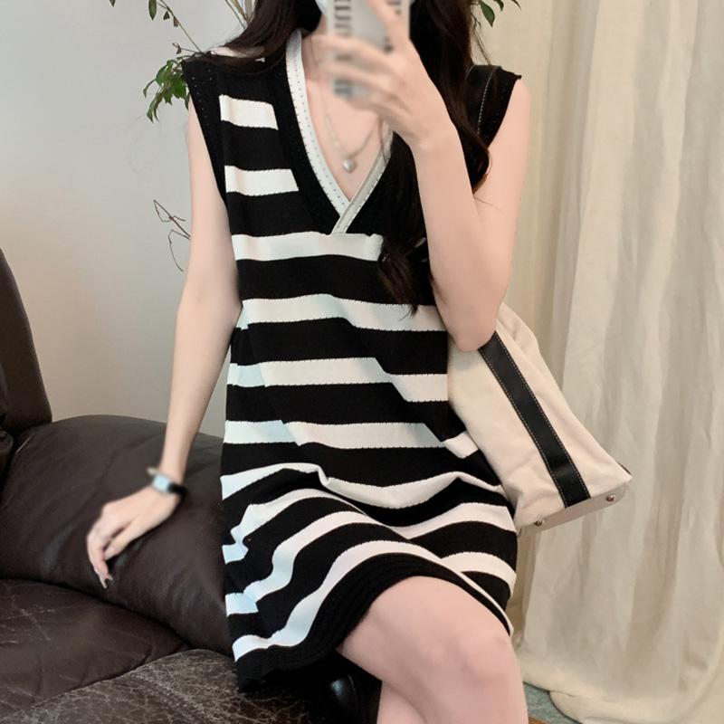 Rochie de tricotat în dungi Femei Vară Fără mâneci Largi Doamne Rochii Mini Femei Rochie Midi Slip