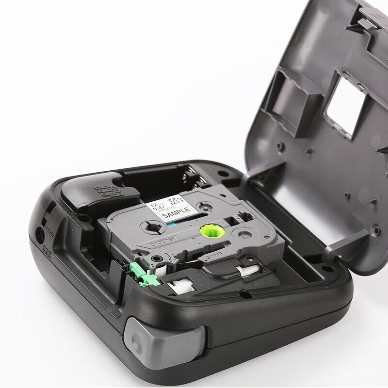 Brother PT-D210 Portable Label Maker