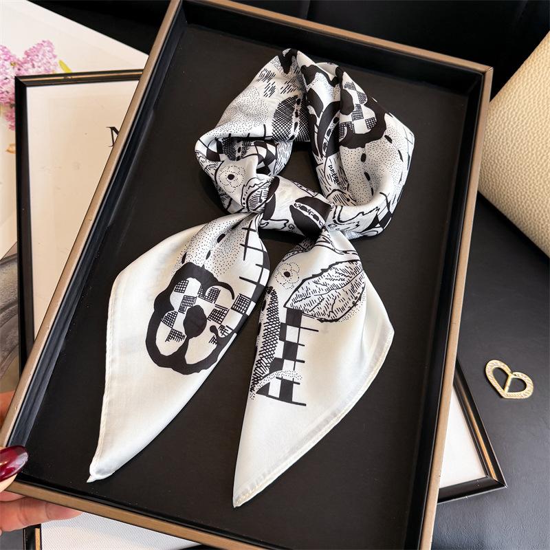 Plaid Rose Print Scarf Imitation Silk Retro High-end Sunscreen Shawl Neck Square Scarf Scarf Silk Scarf Headscarf