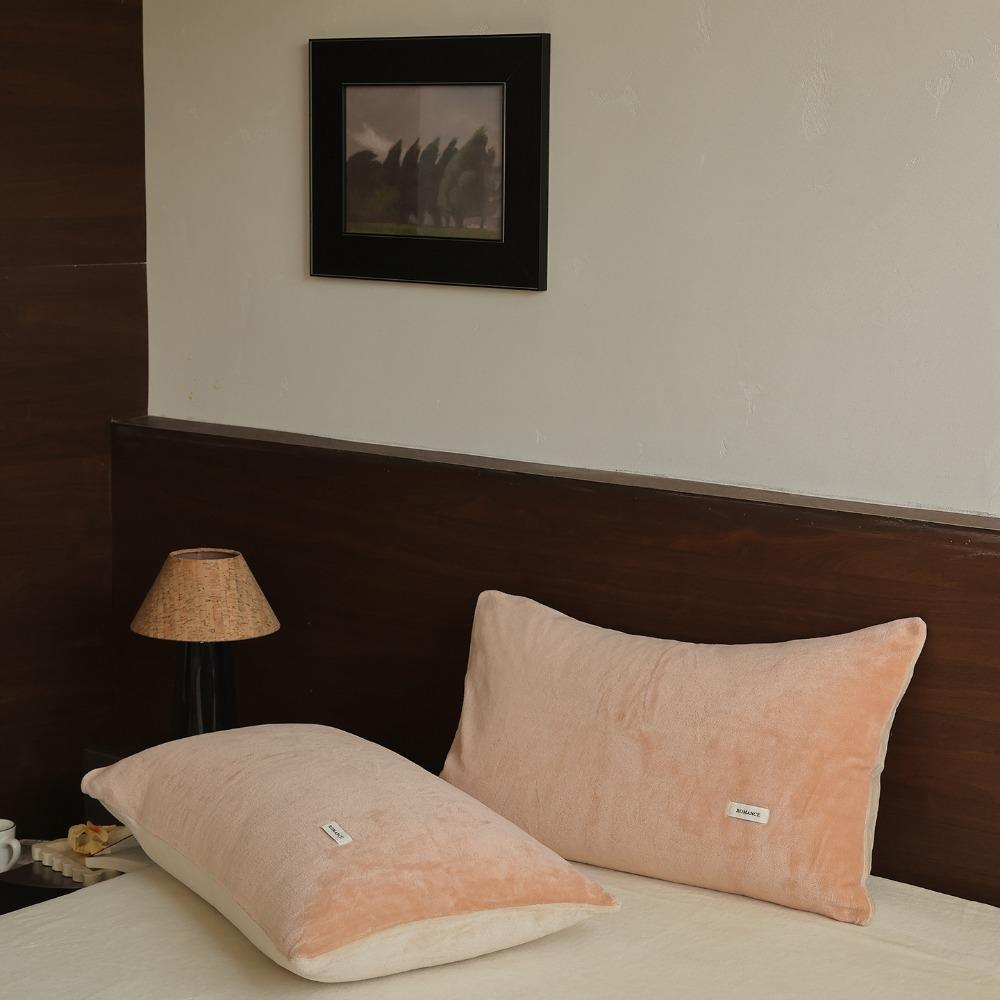 2PCS Soft Milk Velvet Pillowcase Comfortable Pillow Case Simple Pillowcase Autumn and Winter