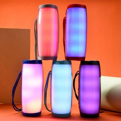 Přenosný Bluetooth reproduktor s barevnými LED světly Venkovní 3D stereo basový reproduktor svítící ve tmě FM/TF