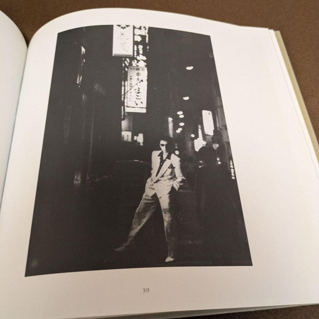 [USED] Tsuyoshi Nagabuchi Album "LICENSE" Photo Book Art Book Live Tour Pamphlet