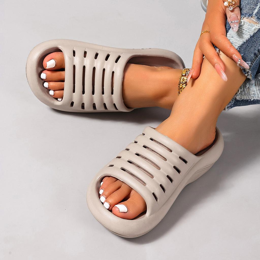 EVA Thick Platform Summer Slippers Women Soft Sole Pillow Slides Outdoor Beach Sandals Woman Non-Slip Bathroom Home Shoes