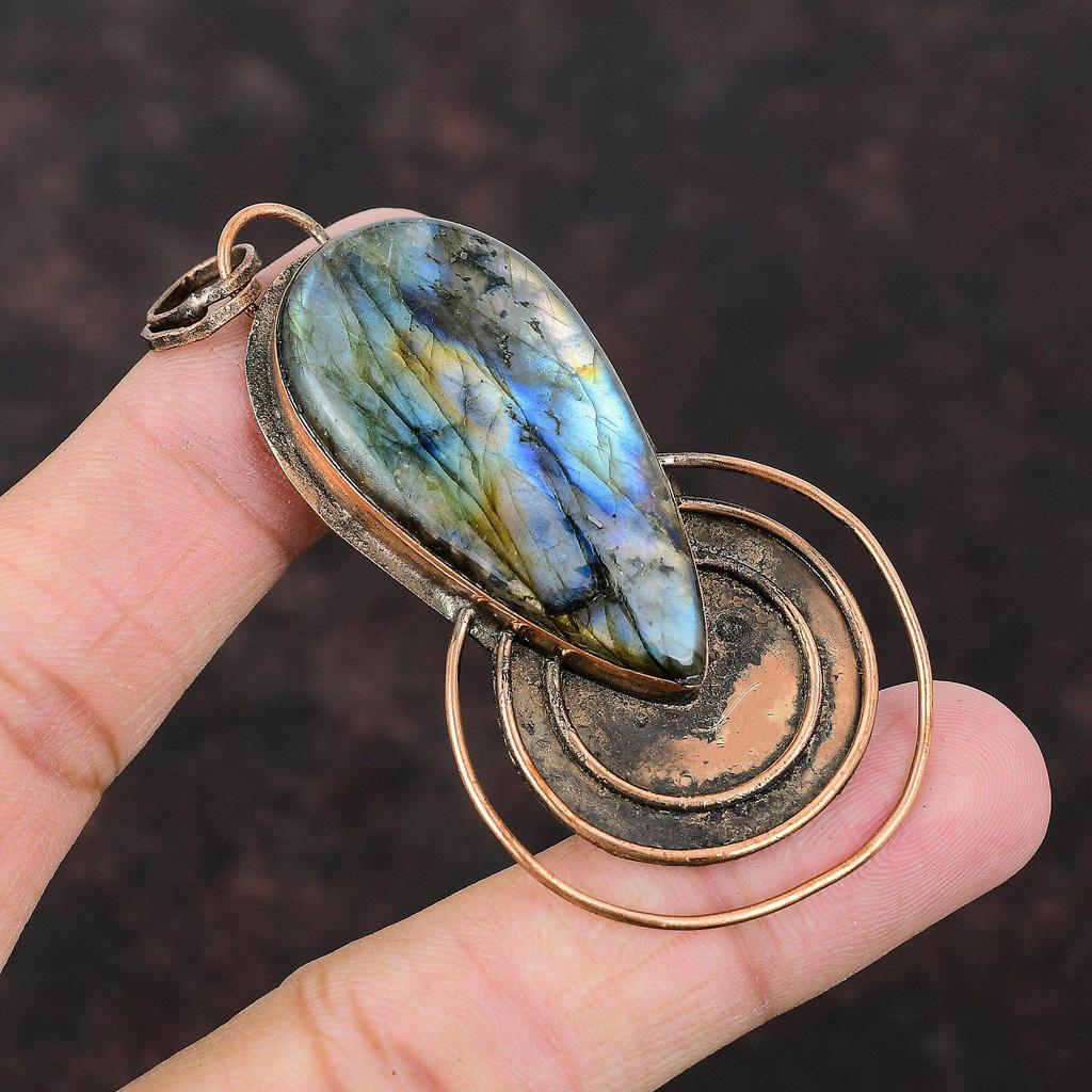 Pandantiv Labradorit Pandantiv Cupru Handmade Pandantiv Piatră Prețioasă Naturală Bijuterii Cupru Oxidat Pandantiv Piatră de Naștere Cadou Pentru Ea Pandantiv Antic