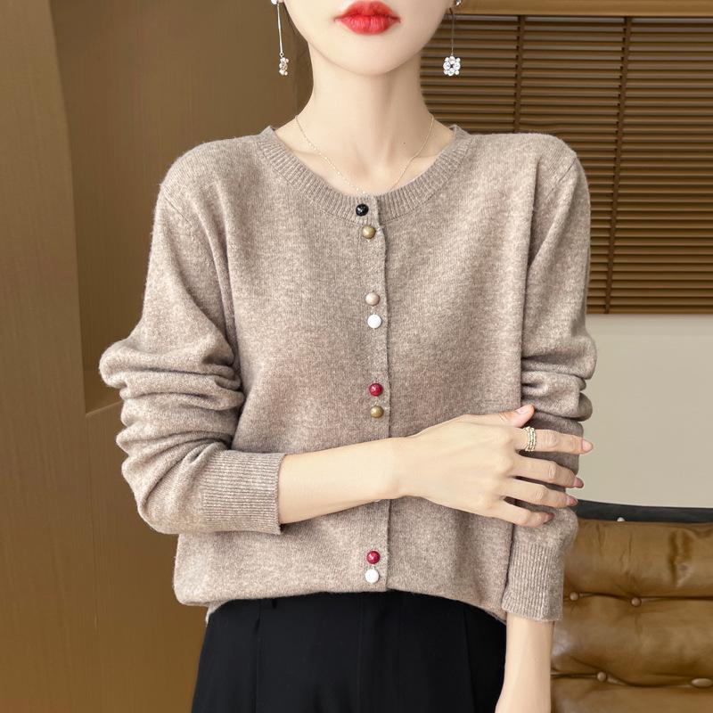 Women's Korean Style Long Sleeve Knit Cardigan - Round Neck, Fashionable Button-Up Sweater with Stylish Design and Vibrant Colors.