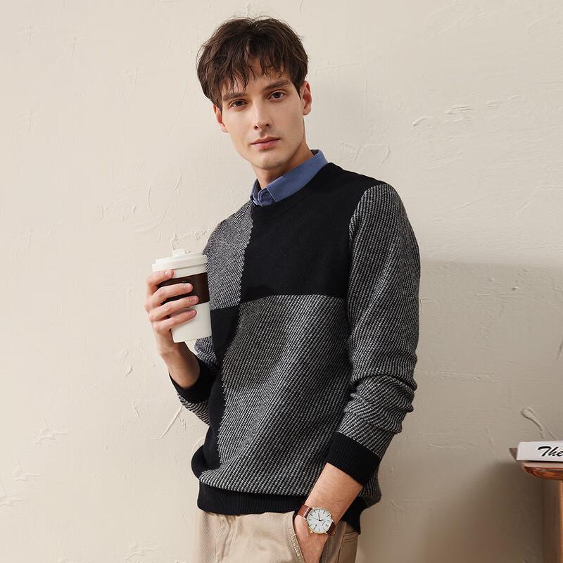 Men's Round Neck Plaid Wool Sweater