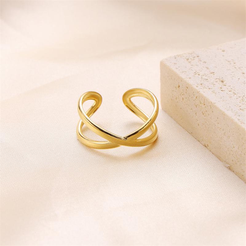 Trendy European-American Minimalist Style Irregular Cross Index Finger Ring, Niche Stainless Steel Design for Women