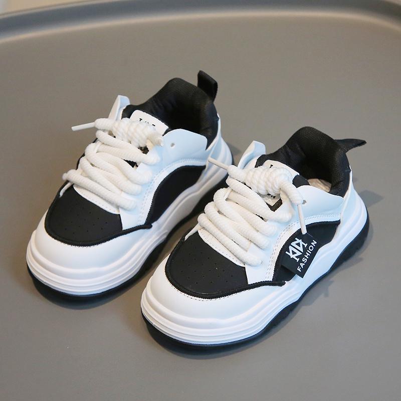 Children's Spring New Leather Upper Sneakers Middle Large Children's Casual Shoes Boys and Girls Soft Sole Students Tennis Shoes