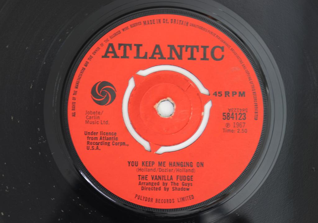 7inch Record VANILLA FUDGE - You Keep Me Hangin' On / Take Me Fo 584123 ATLANTIC 1967 UK Rock Used