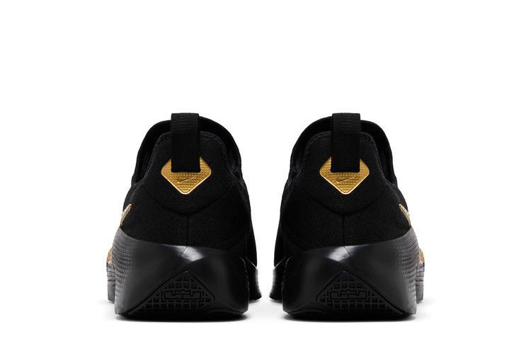 Men's Sneakers Nike LeBron TR 1 Black Metallic Gold Black/Metallic Gold