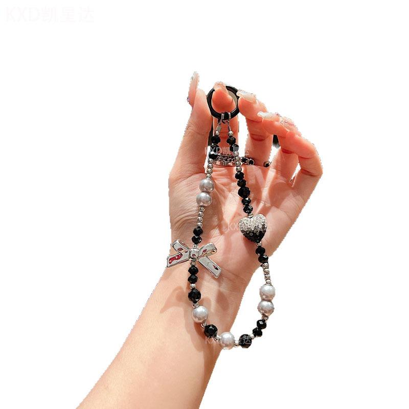 New Rhinestone Heart Crystal Phone Chain High-End Butterfly Phone Lanyard Short Keychain Pendant Accessory for Women