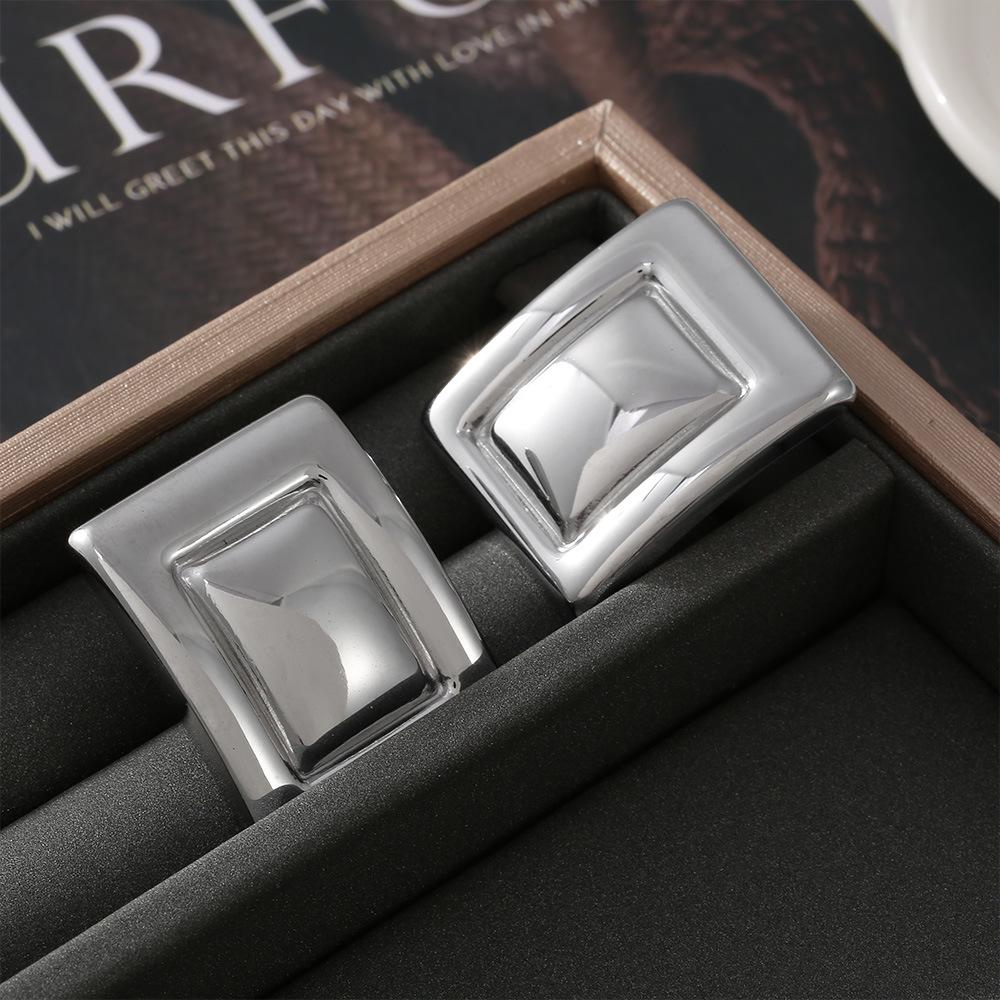 Europejskie i amerykańskie kolczyki Ins Fashion Geometryczne prostokątne - stal nierdzewna platerowana 18-karatowym złotem