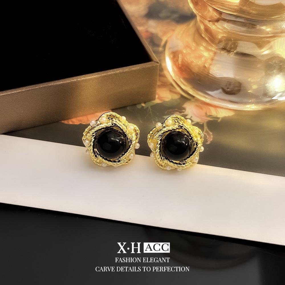 Elegant Gold-Plated Black Zircon Stud Earrings - Niche Design for a Luxurious Fashion Statement