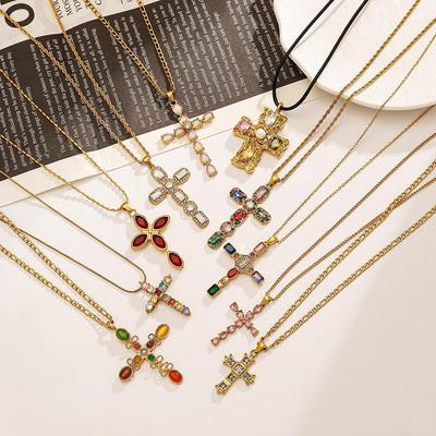 Yingtai 18 Karat Gold Edelstahl Kreuz Halskette für Damen - Europäische & Amerikanische Mode, Feine Politur, Hochwertige Ästhetik