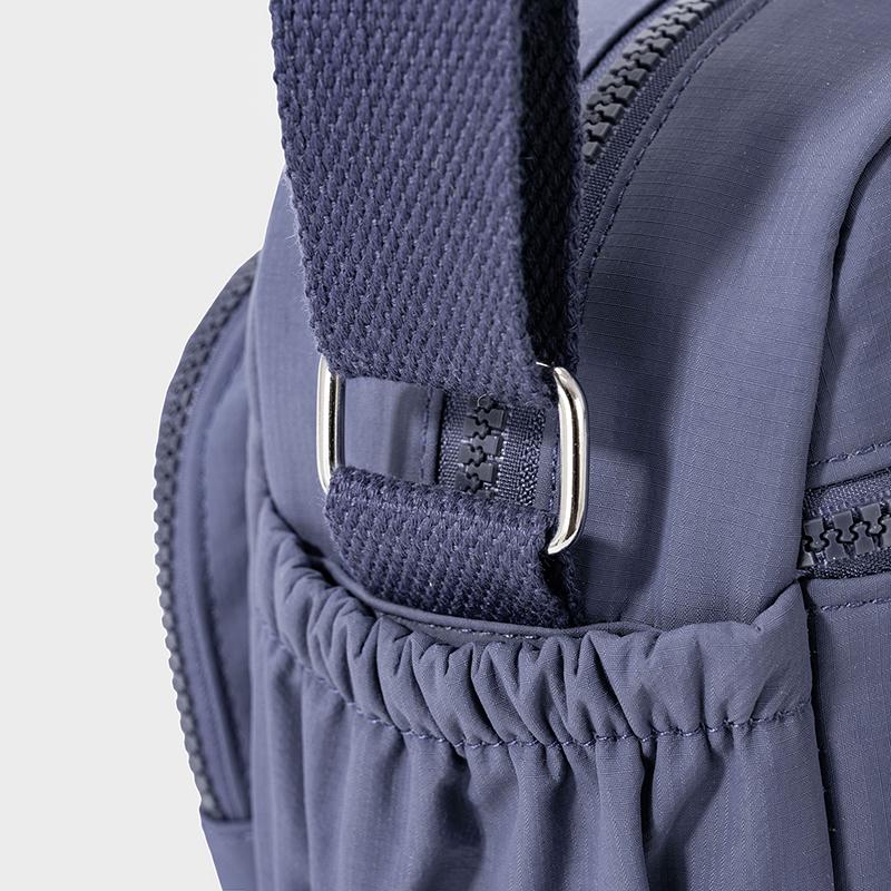 Crossbody Bag Multi-Layer Pocket Shoulder Bag Water-Repellent Nylon Women's Small Square Bag