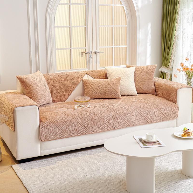 Sofa Cushion Four Seasons Universal Non-Slip Leather Sofa Cover Light Luxury Plush Winter Cushion Cover Towel