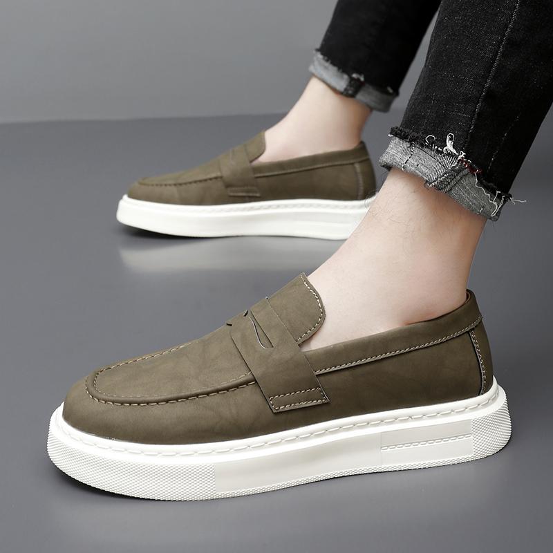 Men's Leather Casual Sneakers All-match Fashion Breathable Hand-stitched Leather Shoes