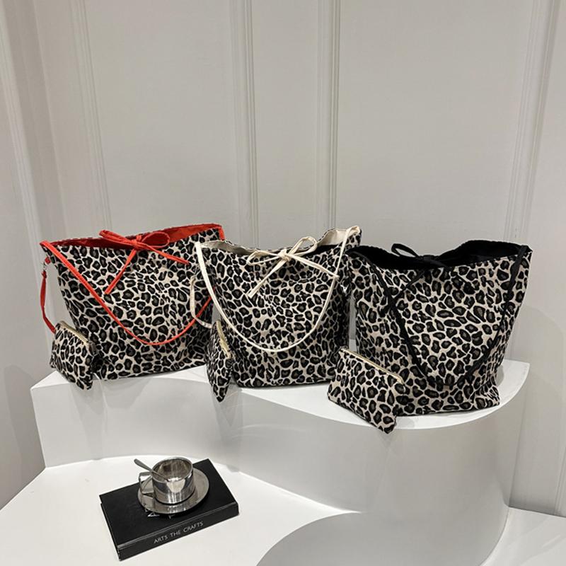 Korean Double Sided Leopard Print Bucket Shoulder Bag , Stylish Leopard Print Handbag for Women, Fashion Bow Large Capacity Crossbody Bag