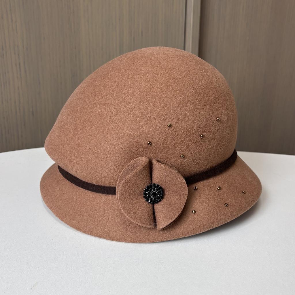 Ladies Autumn And Winter Woolen Woolen Pot Hat Elegant Flower British Retro Styling Felt Top Hat Fashionable Warm Bucket Hat