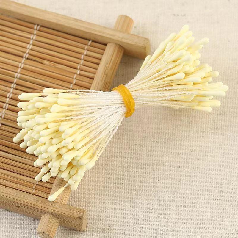 Honeysuckle Twist Stick, 105g, 8MM