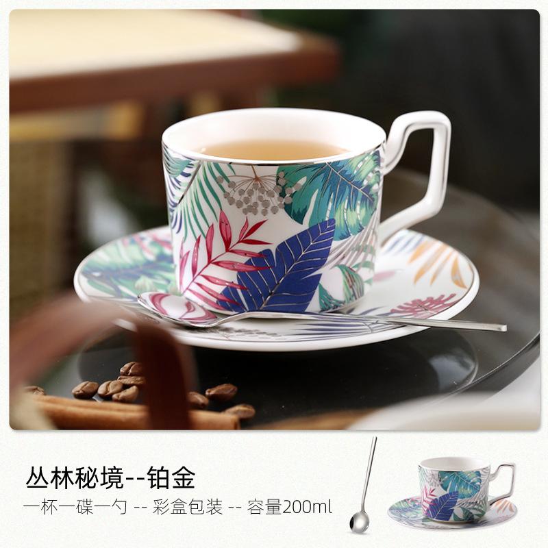 European Luxury Pastoral Ceramic Coffee Cup Set French Elegant Tea Cups Gold-plated Ceramic Latte Ceramic Flower Coffee Mug