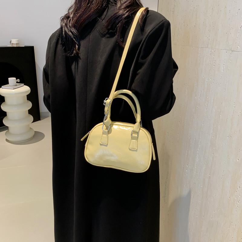 Stylish 2024 Vintage Small Square Shoulder Bag Trendy Crossbody Purse For Daily Use