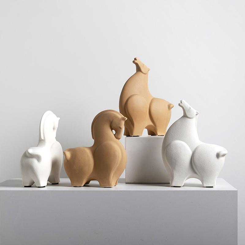 

Ceramic Horse Home Decorations Courtyard Garden Living Room Indoor Window Accessories European Modern Ornaments Animal Sculpture