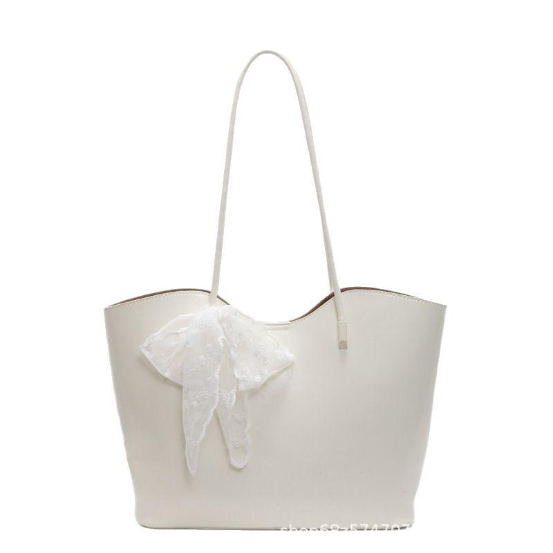 Foreign style simple urban commuting large capacity portable tote bag women's new high-end casual shoulder armpit bag