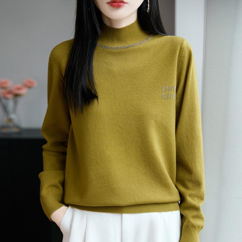 Autumn/Winter Rhinestone Semi-High Neck Knitted Sweater Top for Women