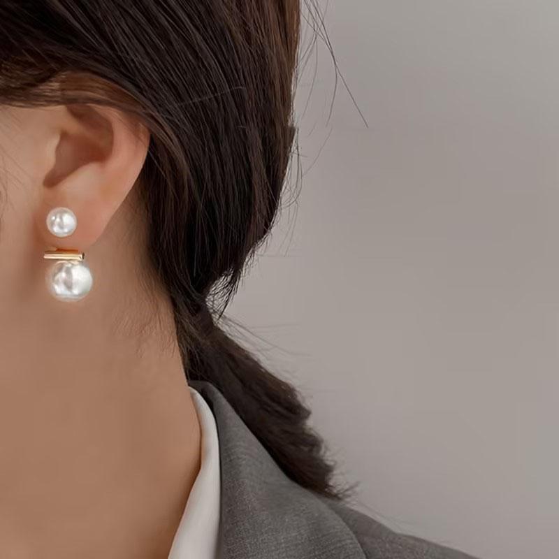 Big Pearl C-Shaped Hoop Earrings For Women Girl Simple Fashion Design Exaggerated Metal Party Jewelry Gifts New