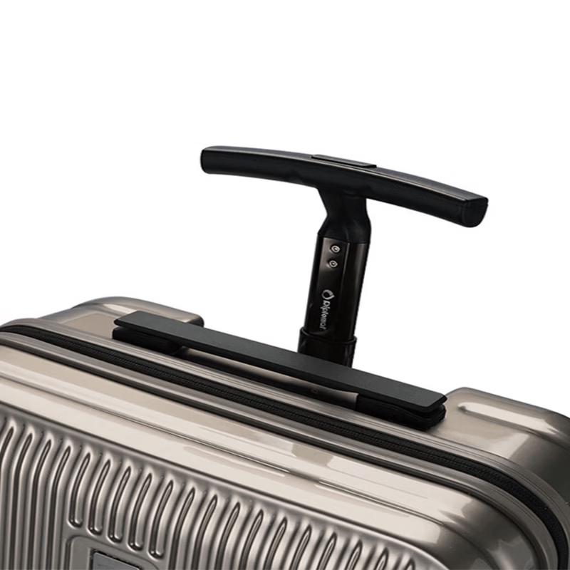 Diplomat Hardshell Spinner Luggage