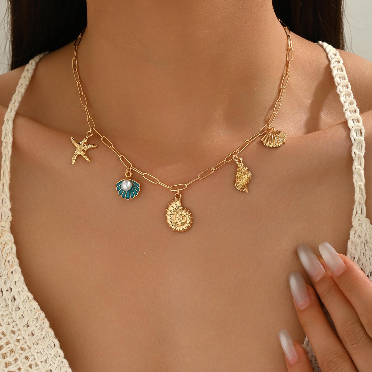 Gold Boho Layered Necklace Set for Women Ocean Seashell Starfish Seahorse Enamel Summer Beach Vacation Party Jewelry