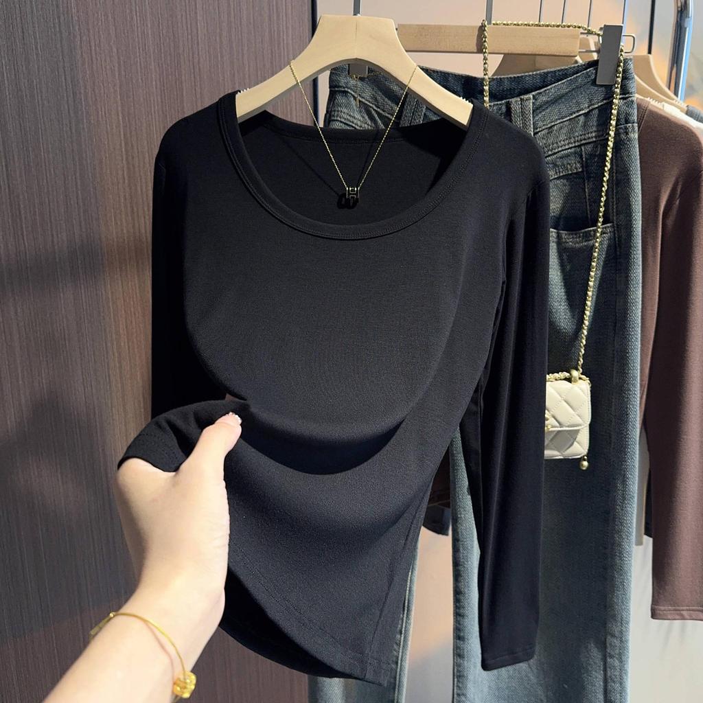 Women's White Velvet Round Neck Long Sleeve T-Shirt - Autumn/Winter Warm Base Layer in Tea Art Style.
