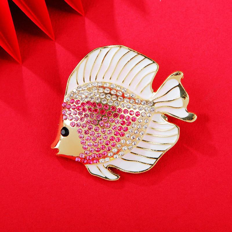 Cute Rhinestone Animal Tropical Fish Brooches For Women Clothing Coat Accessries Gifts