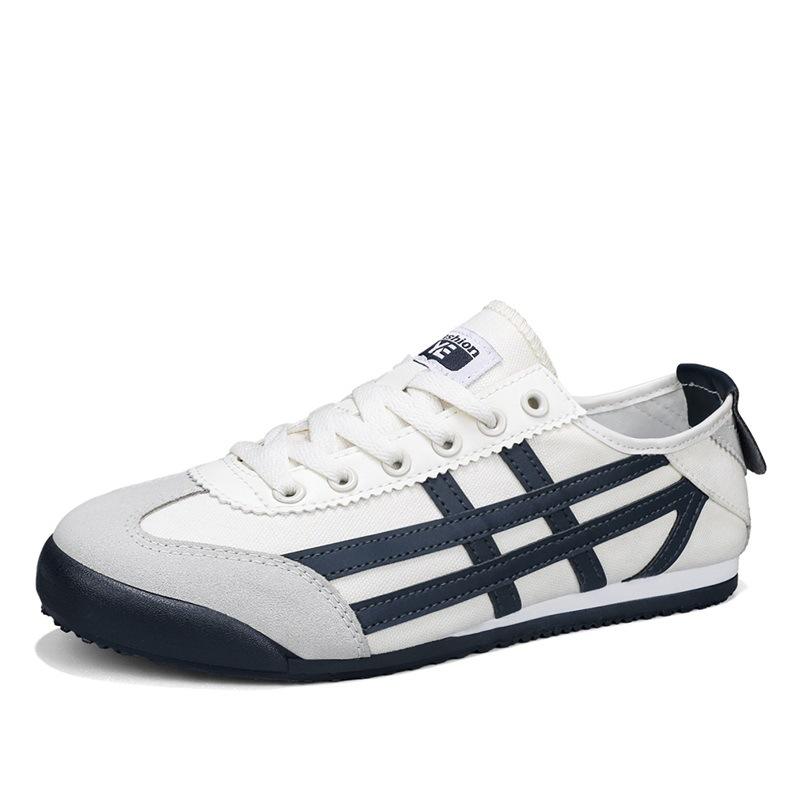 Forrest Gump wind 2025 summer new lightweight canvas men's shoes men's versatile lazy shoes couple low-top casual board shoes