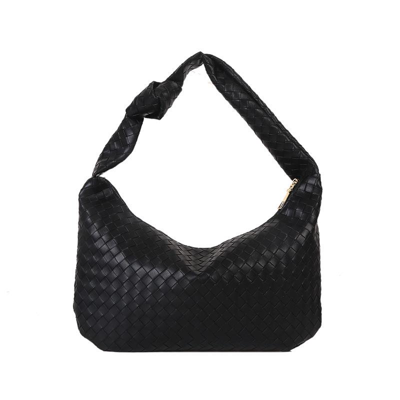 Internet celebrity retro simple bag women 2025 new fashion casual oblique span woven bag shoulder armpit small square bag