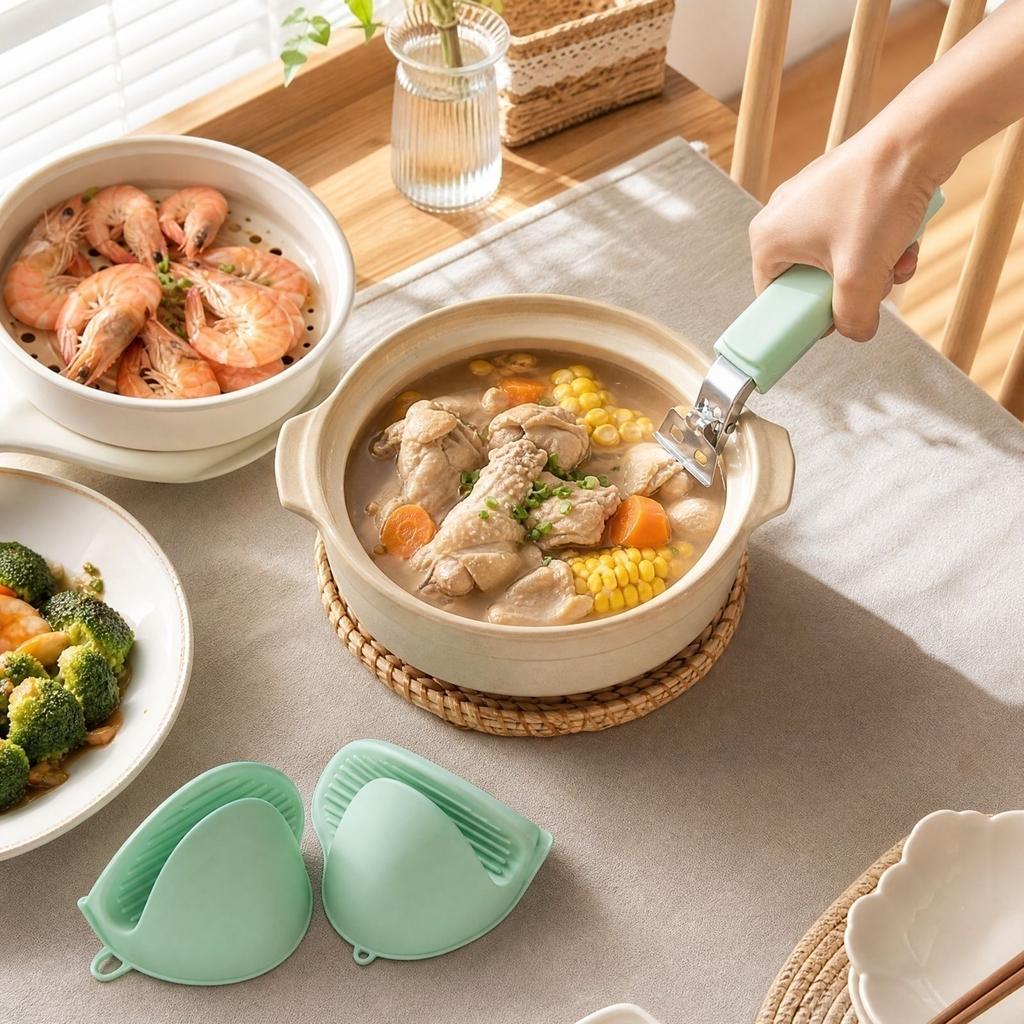 Heat Non Bowl and Plate Clip Kitchen Tongs for Lifting Hot Dishes