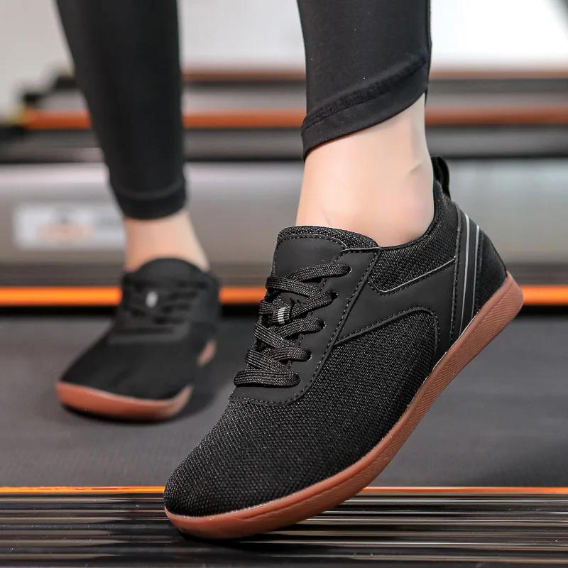 Fashion Big Size 36-47 Unisex Walking Sneakers Men Women Hiking Running Shoes Lace-Up Comfortable Outdoor Sneakers