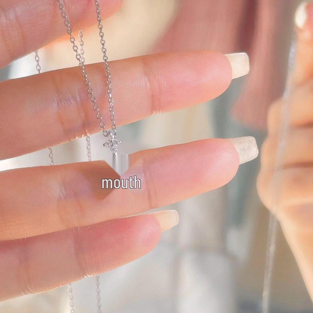 Ice Blue Rhinestone Perfume Bottle Necklace – Elegant Clavicle Chain Gift for Women