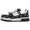 Trainer Maxi Low Top Skateboard Shoes Unisex Black White 1ACXAQ