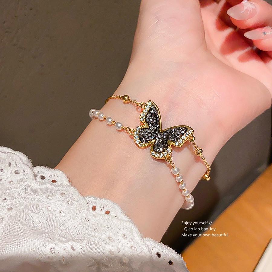 Butterfly Fashion Jewelry Bracelet With Gold Plating And Faux Pearl For Elegant Women