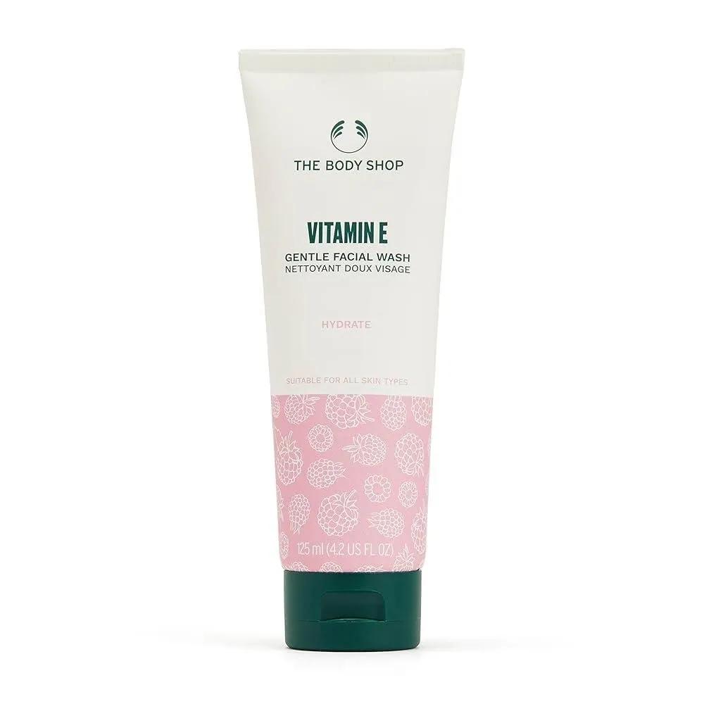 The Body Shop Vitamin E Gentle Facial Wash, For All Skin Types, Gentle on Skin, Vegan, 118.3ml (4.2 fl oz)