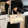 Portable Tote Bag Women's New Fashionable Large-capacity Shoulder Messenger Bag