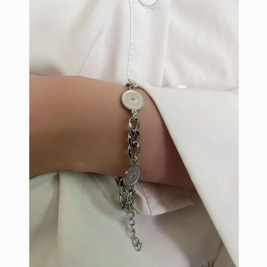 Simple Star Pendant Necklace With Glass Charm For Fashion Women And Men